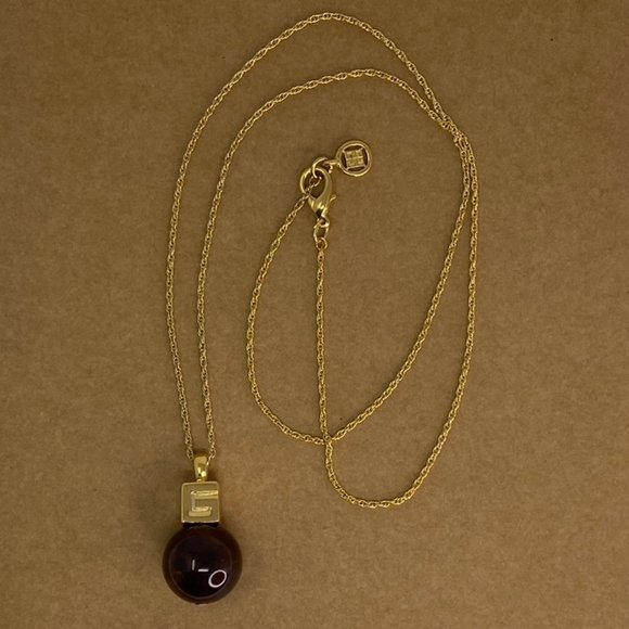 Authentic Vintage Givenchy Pendant Necklace - Picture 6 of 9